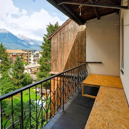 Lägenhet Spacious Vintage Loft With Modern Design Innsbruck