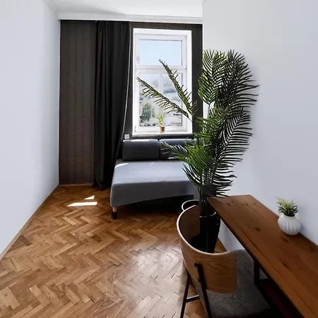Lägenhet Spacious Vintage Loft With Modern Design